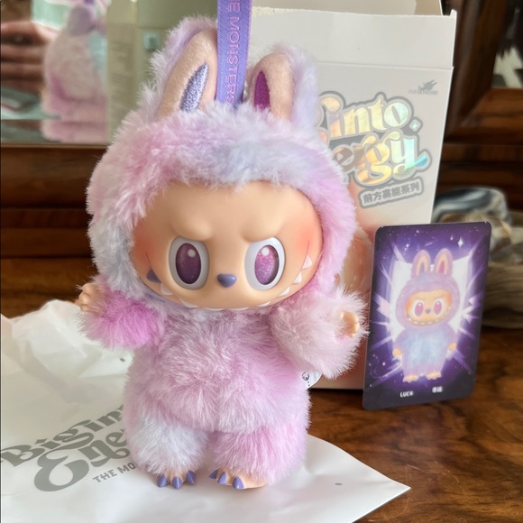 Authentic Pop Mart Big Into Energy The Monsters Luck- New Unboxed - Picture 5 of 11